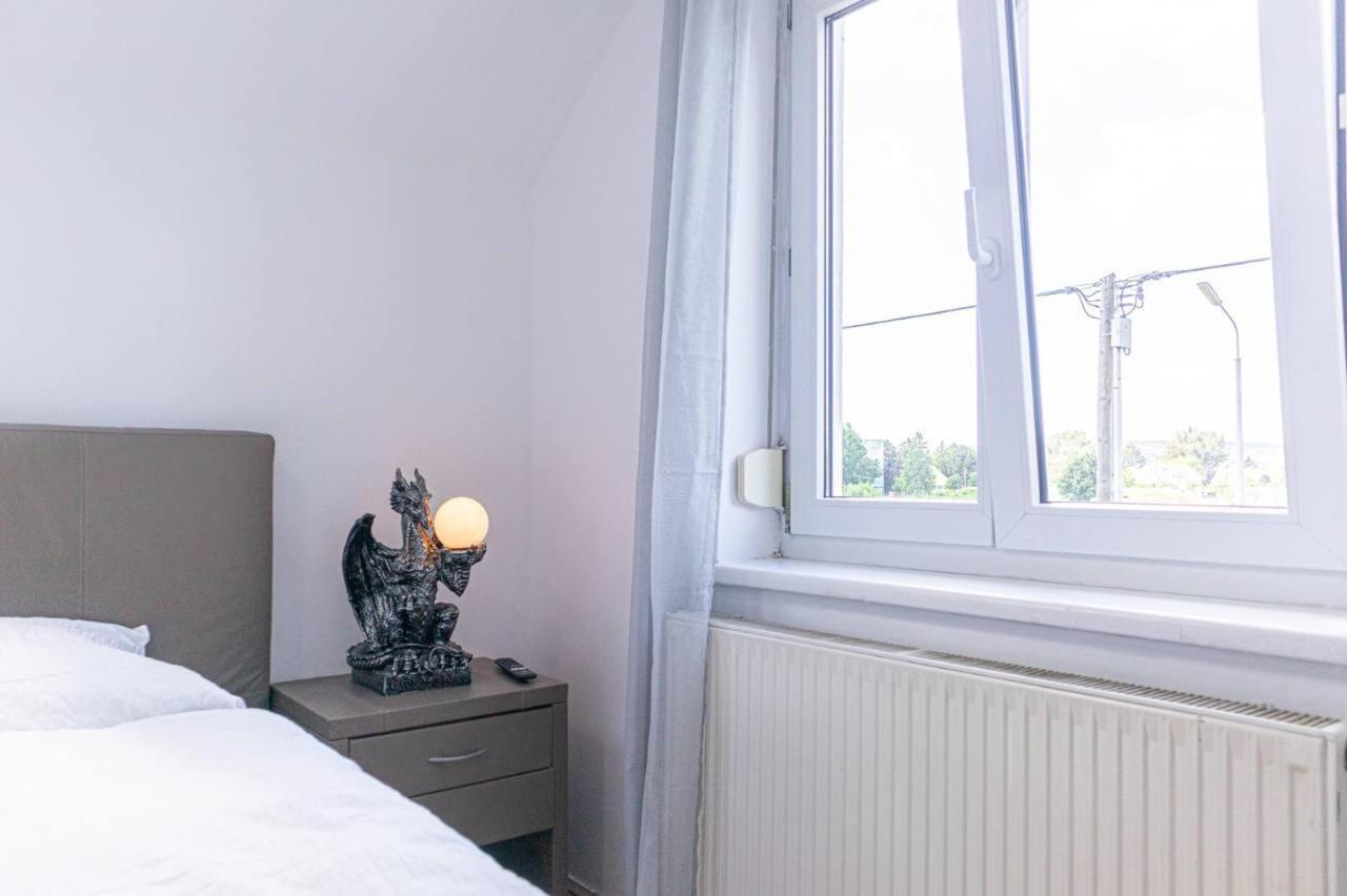 Triple In An Elegant House Gd Viena